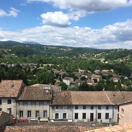 Logement De Charme A Joyeuse Apartman Kültér fotó