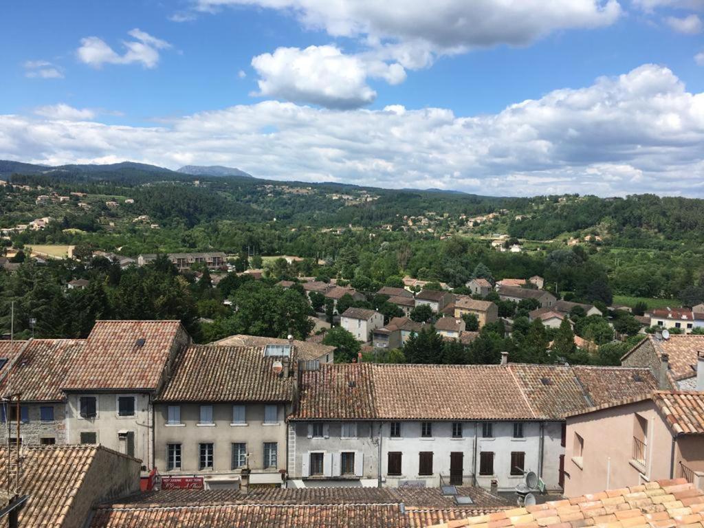 Logement De Charme A Joyeuse Apartman Kültér fotó